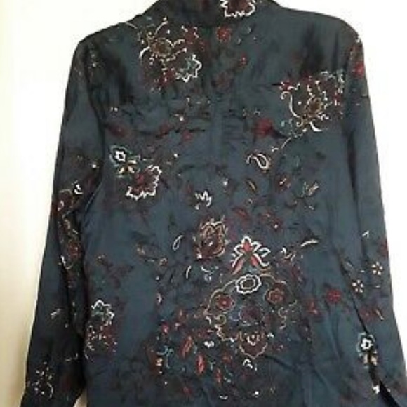 Cold Water Creek Button Down shirt - Picture 10 of 12